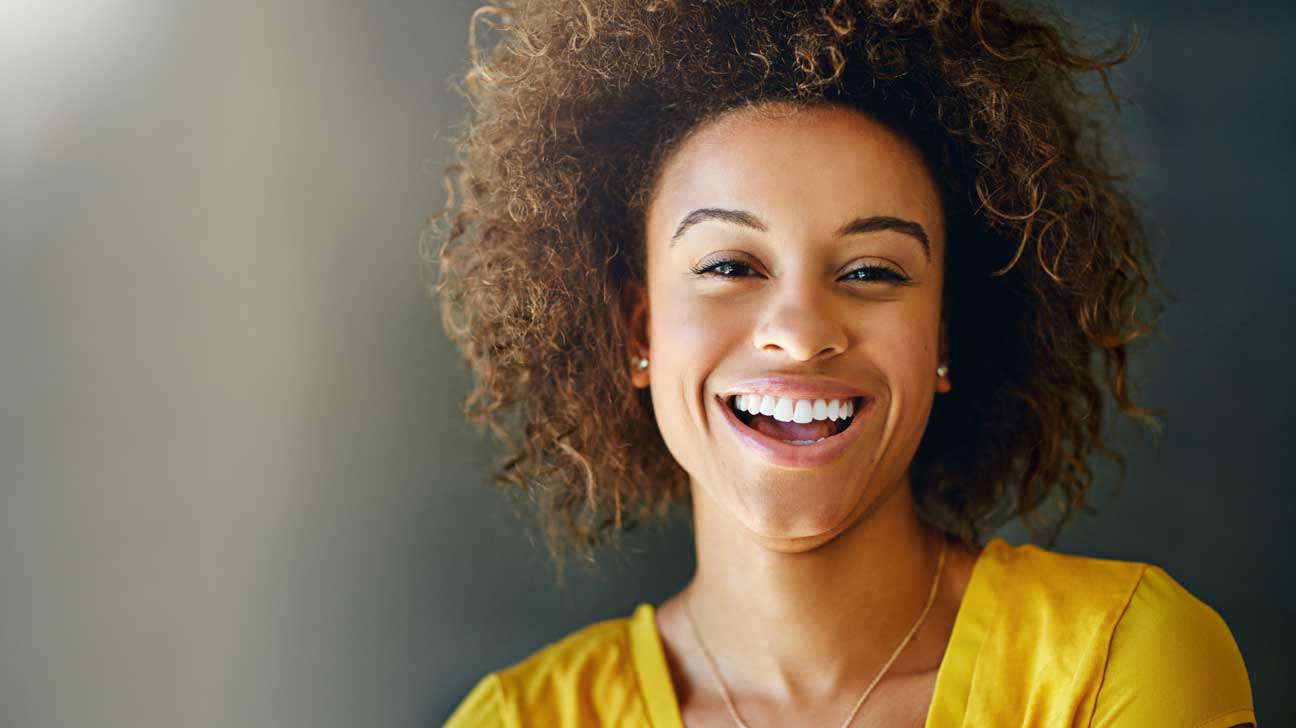 8 Facts You Should Know About Teeth Whitening